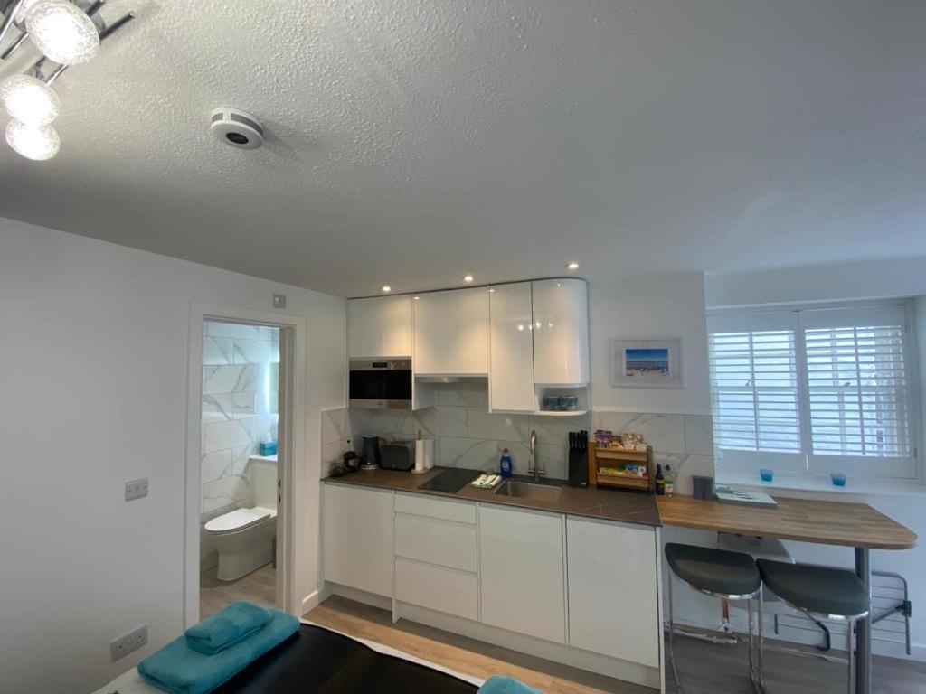 Sweet Caroline - Luxury Studio Stone'S Throw From Mousehole Harbour Eksteriør billede